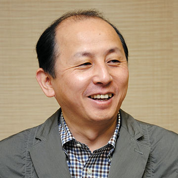 日笠　昭彦氏