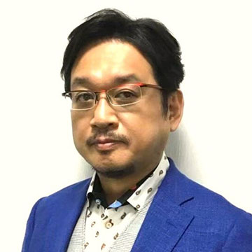 やく　みつる氏