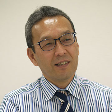 丸山　康照氏