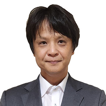 栗山　浩史氏